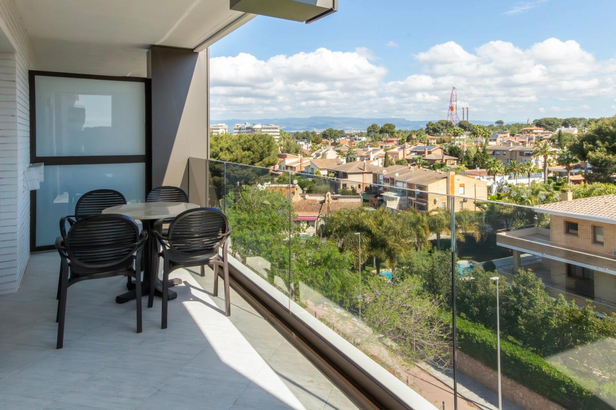 Golden Avenida Family Suites 4* Salou Exterior foto